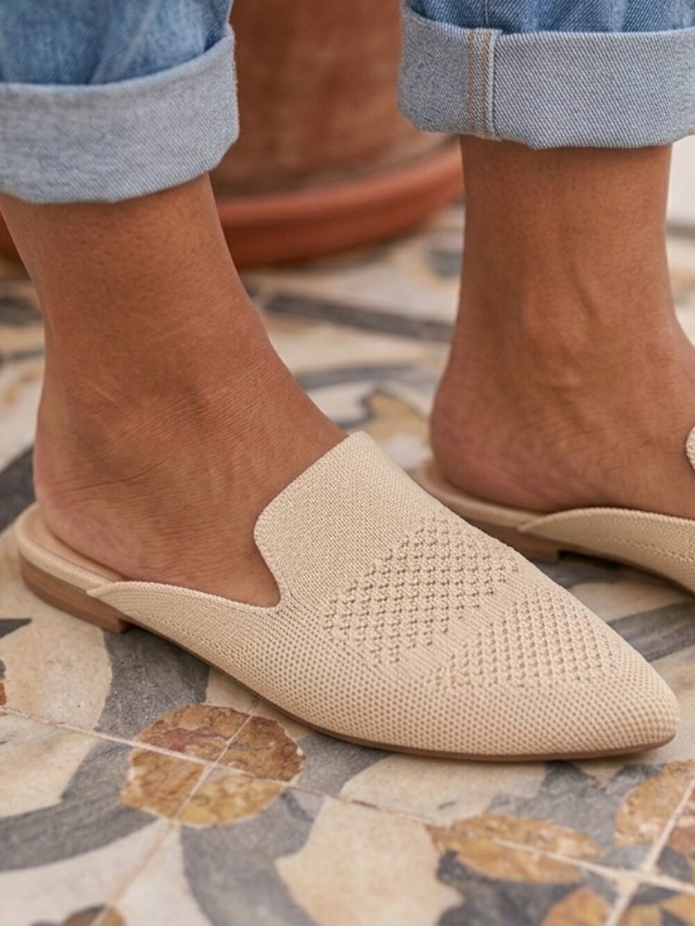 Pointed Toe Knit Flats Mules Beige Cream Slip on Slides EU 39 Casual Chic Work - Picture 1 of 8